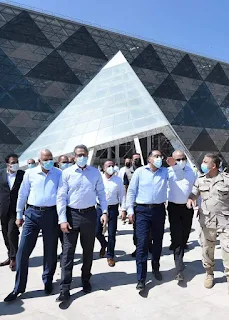 رئيس الوزراء يتابع الموقف التنفيذي لمشروع المتحف المصري الكبير