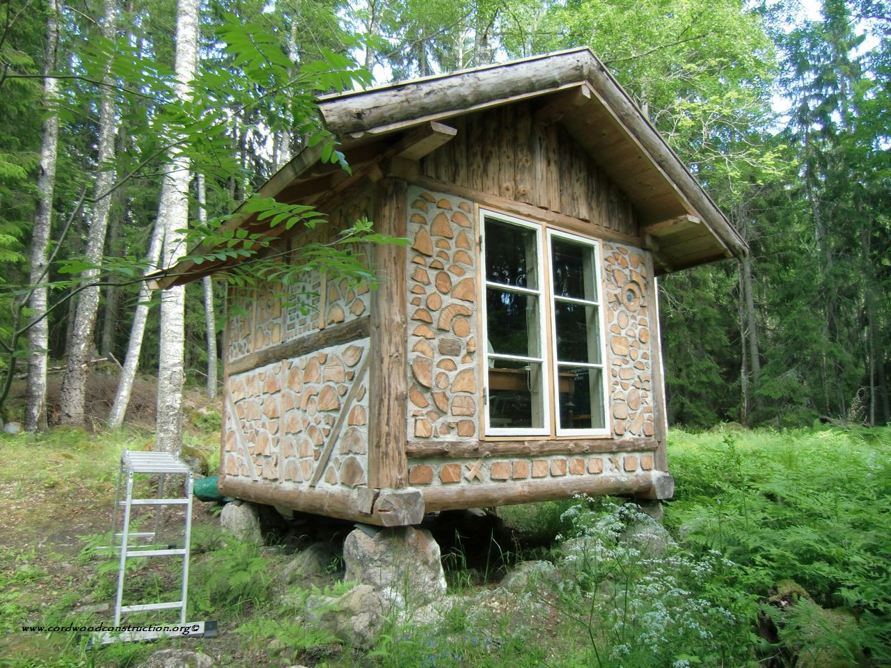 ... .com: THIRTEEN Tiny Dream Log Cabins- AND a floating log home