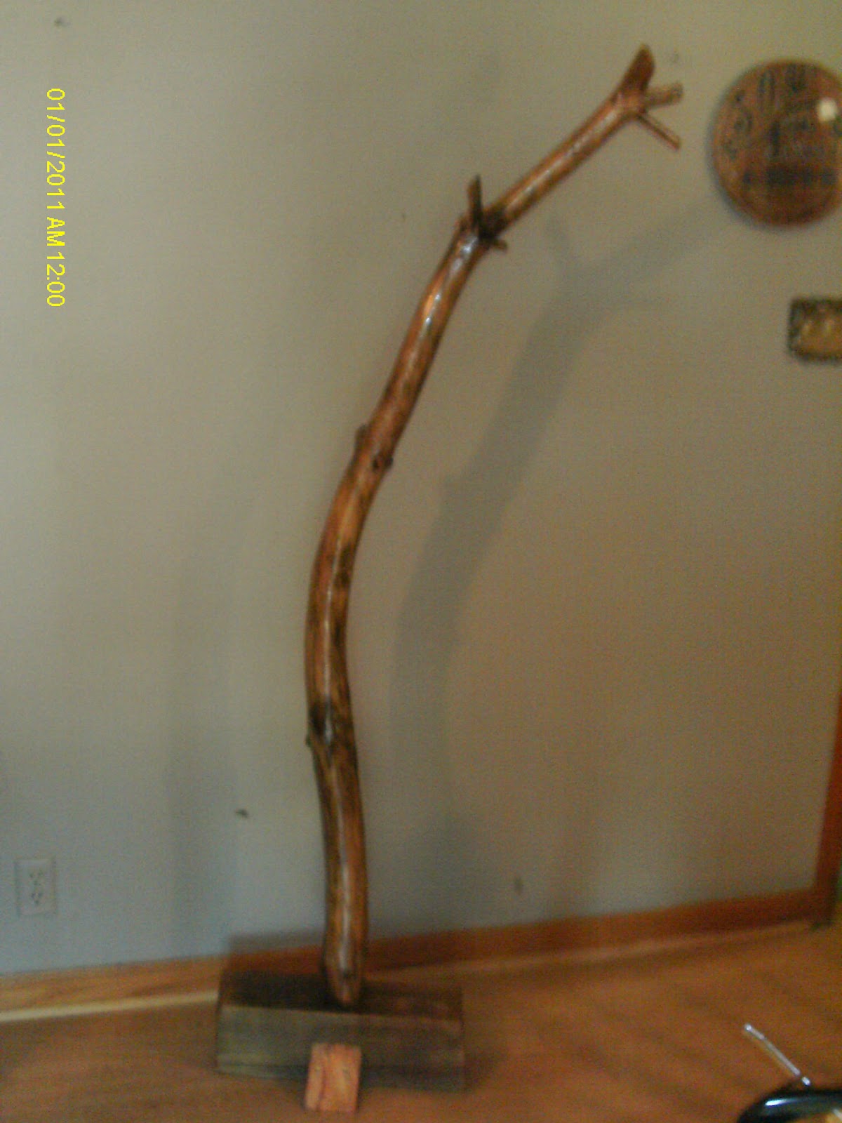 Handmade Rustic Log  Furniture Oak Log  Standing Coat Hat 