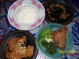 Bebek Goreng Pak Tohir