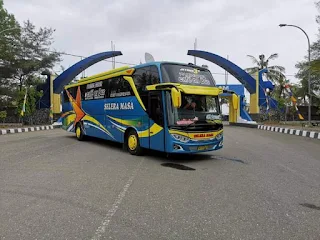 Arisan Dan Pengajian Diatas Bus? Bisa Banget Dengan Bus Cafe Kebumen PO Selera Masa