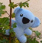 http://www.ravelry.com/patterns/library/koala-9