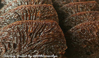  https://rahasia-dapurkita.blogspot.com/2017/10/resep-membuat-brownies-sarang-semut.htm