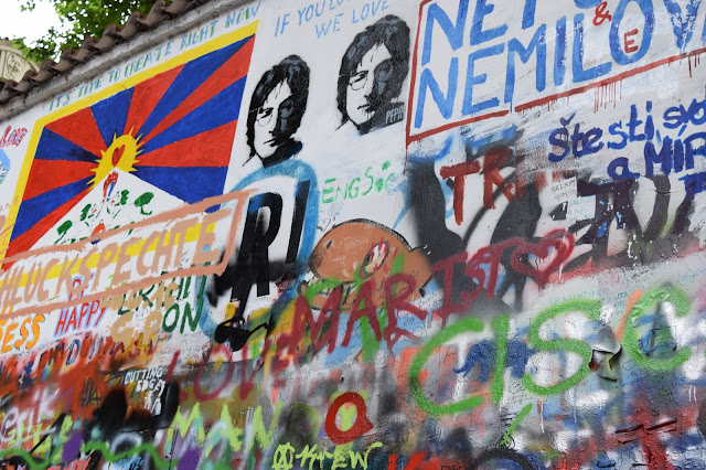 prague lennon wall