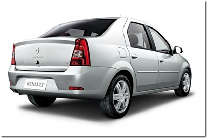 Renault-Logan-2012-605x403