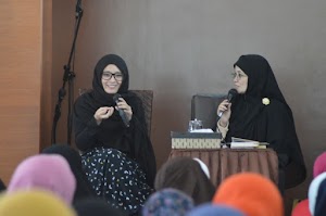 Gadis Ayu Ini Masuk Islam Karena Lihat Iklan Sirup Ramadhan