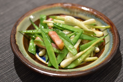 さやえんどうと島らっきょうの炒め物