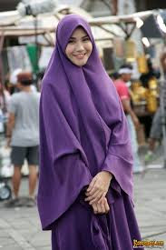 Model Hijab Syar'i Kekinian Yang Apik Dan Cantik 