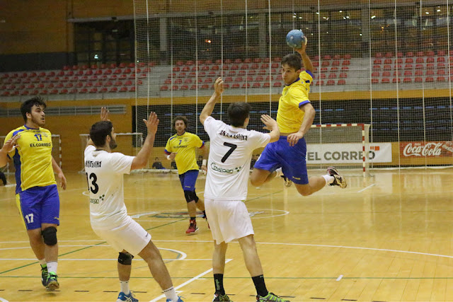 El CB Barakaldo pierde 15-28 ante el líder, Anaitasuna, en la liga de Primera Nacional