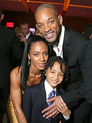will smith and family. hot will smith family images.