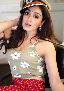 actress khushali kumar boldest police avatar