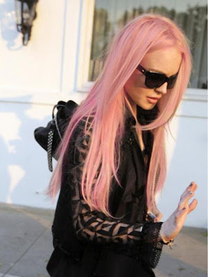 Lindsay Lohan Pink Hair Pictures