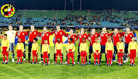 Selección de ESPAÑA - Temporada 2008-09 - Casillas, Sergio Ramos, Fernando Torres, Cesc Fábregas, Albiol, Xavi, Puyol, Villa, Xabi Alonso, Capdevila y Riera - NUEVA ZELANDA 0, ESPAÑA 5 (Fernando Torres 3, Cesc y Villa) - 14/06/2009 - Copa Confederaciones 2009, fase de grupos - Rustenburgo (Sudáfrica), estadio Real Bafokeng - Alineación: Casillas; Sergio Ramos (Arbeloa, 53’), Albiol, Puyol, Capdevila; Xabi Alonso; Cesc Fábregas, Xavi (Cazorla, 53’), Albert Riera; Fernando Torres (Silva, 70’) y Villa