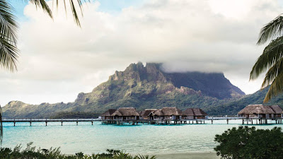 Four Seasons Resort Bora Bora