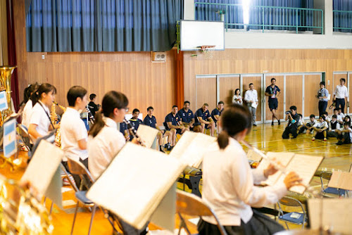 Los Pumas visitaron un colegio de Osaka #RWC2019