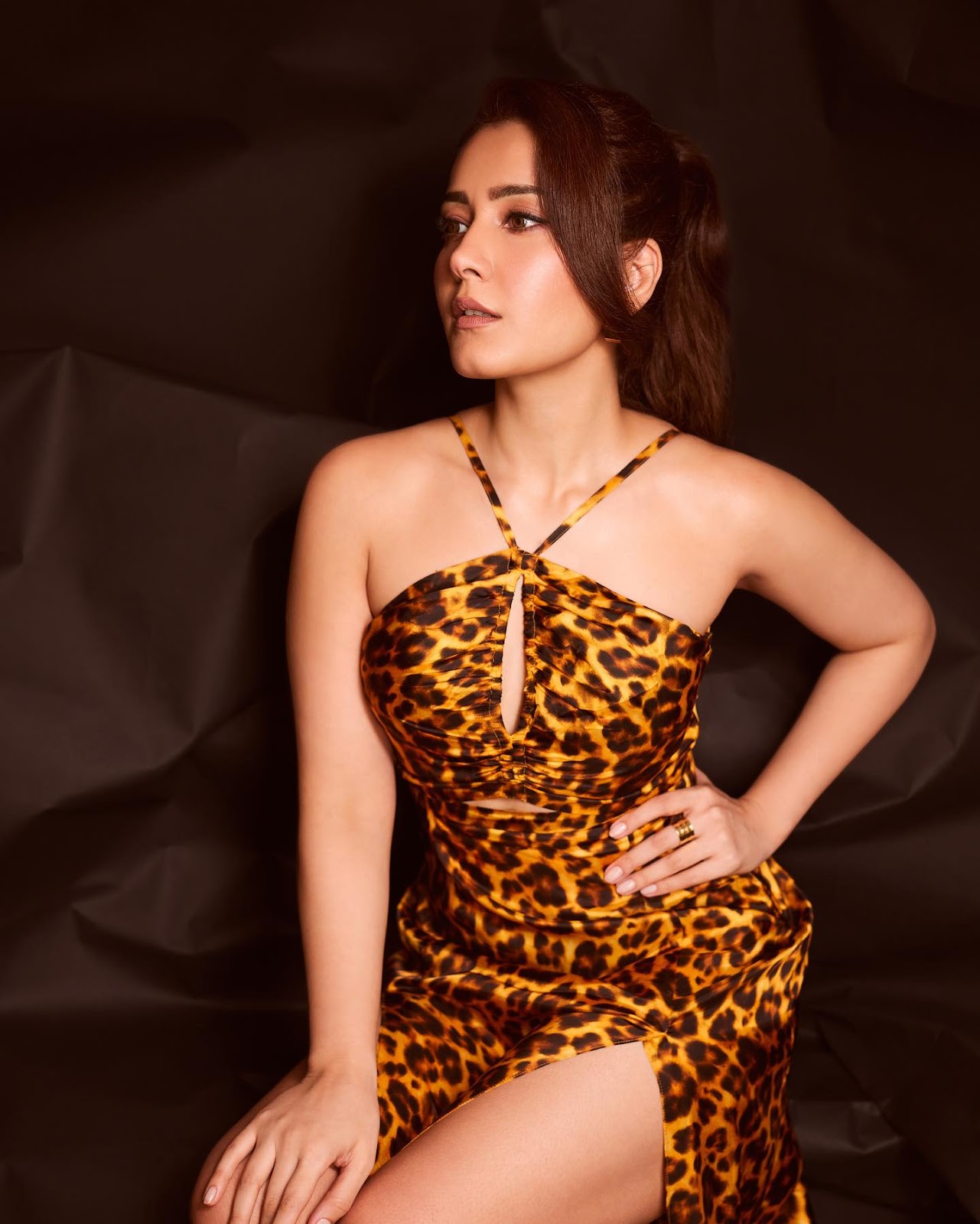 Raashi Khanna sexy legs leopard printed dress