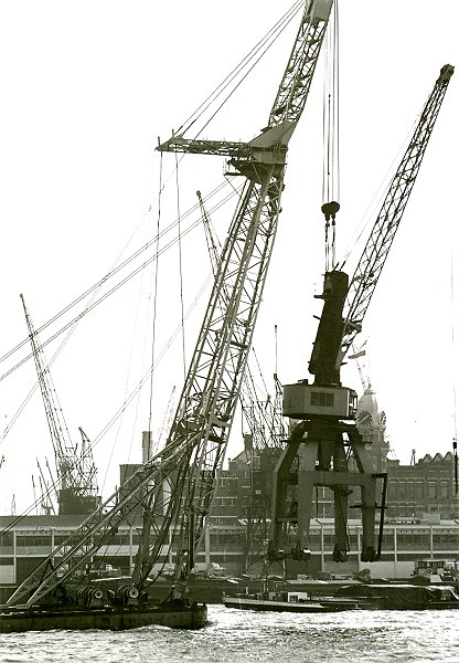 Rotterdam begin jaren '70 ter hoogte van huidige Hotel New York