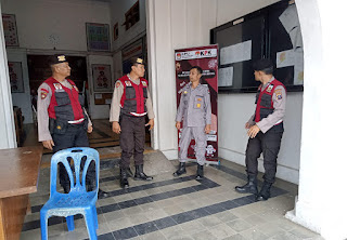 Pastikan Keamanan Kantor KPU, Sat Samapta Polres Pematangsiantar Laksanakan Patroli Dialogis