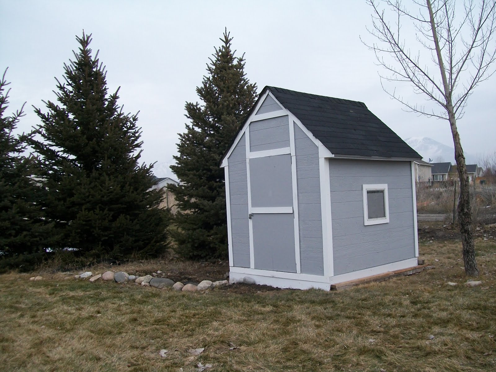 For Sale: 6x8' Storage Shed/Play House and Back Yard