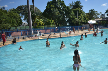 Ta calor? Saiba como usar as piscinas públicas de São Paulo e do Sesc