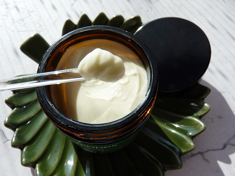 ANTIPODES Lime Caviar Collagen-Rich Firming Day Cream - wegańska pielęgnacja skóry dojrzałej