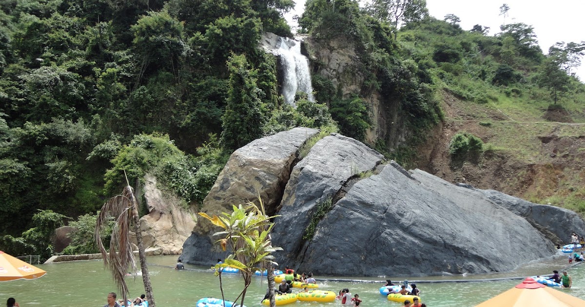 Tempat wisata dalam dan luar negeri.: Air Terjun Bidadari 