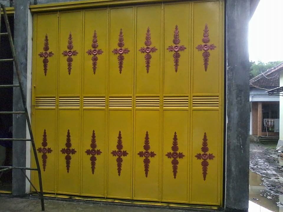  Pintu besi lipat pemasangan beji