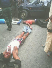 Warri thrown into frenzy as police battles robbers, 4 killed