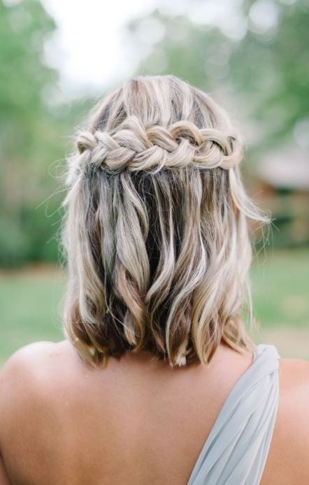 Bridesmaid Hairstyle Your Friends Will Actually Love