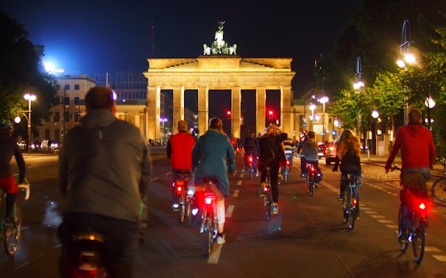 Critical Mass Berlin Bicycle Rights Fahrrad Fahrräder Rechte