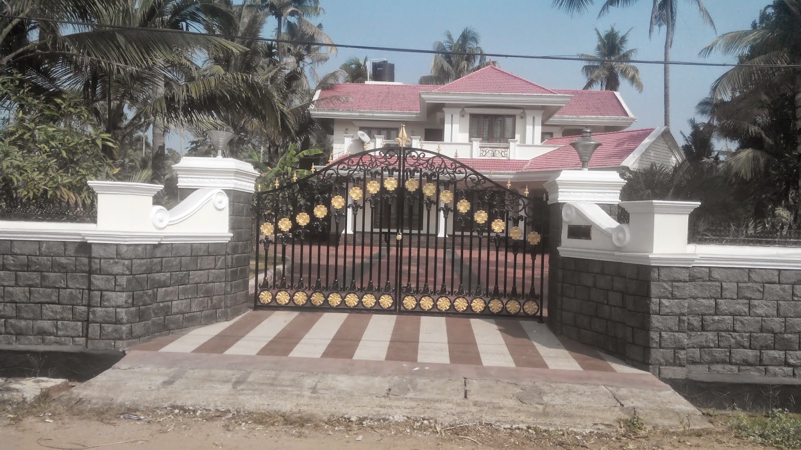 Kerala Gate Designs: Front Gates of Kerala Houses