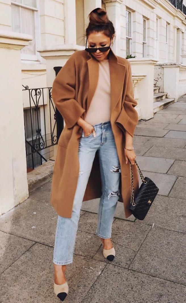 comfy outfit / brown coat + top + jeans + bag + heels