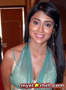 SHRIYA   LATEST WET PHOTOS