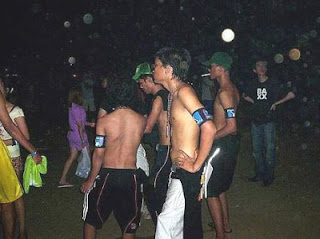 Topless Malay at the Rave in PD around 5 AM