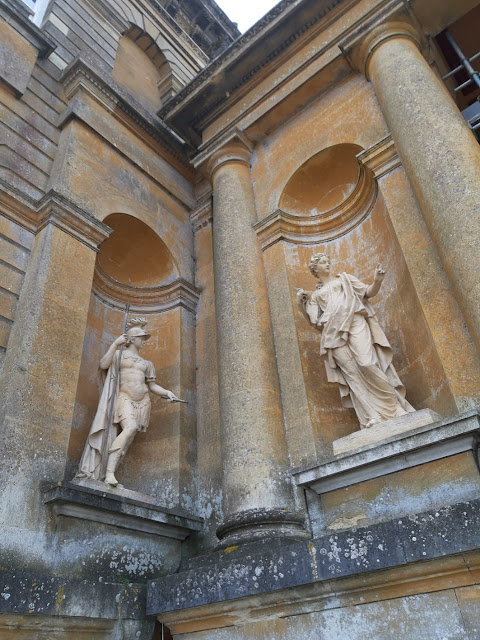 Why should go to blenheim Palace