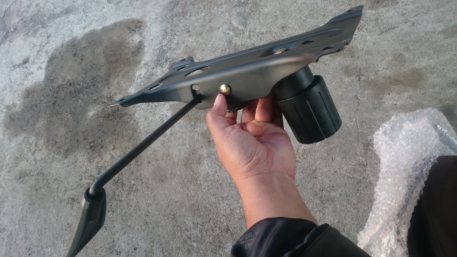 SERVICE SPARE PART  KURSI  KANTOR  yogyakarta  murah berkualitas