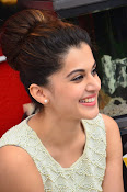 Taapsee Pannu glamorous photos-thumbnail-29