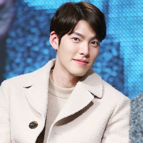 Kim Woo Bin, biodata kim woo bin, kim woo bin biodata, profil kim woo bin, kim woo bin profile, foto kim woo bin, kim woo bin photos, 김우빈,