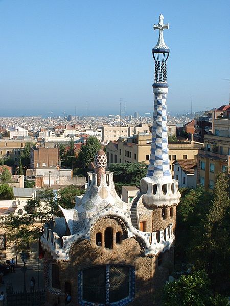 Office Building at Park 'Güell "boulevard" Olot ", Barcelona, ​​1900-1914