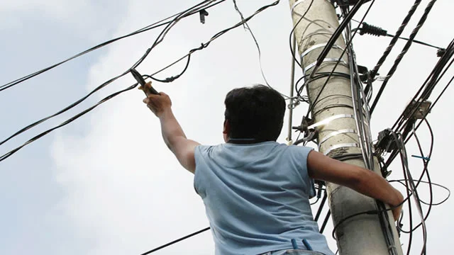 Roba cables dan jaque mate al servicio telefónico en la COL