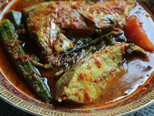 Asam Pedas Ikan Merah Kegemaran Saya - Azie Kitchen