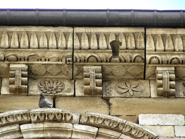 VIENNE (38) - Abbatiale romane Saint-André-le-Bas (Extérieur)