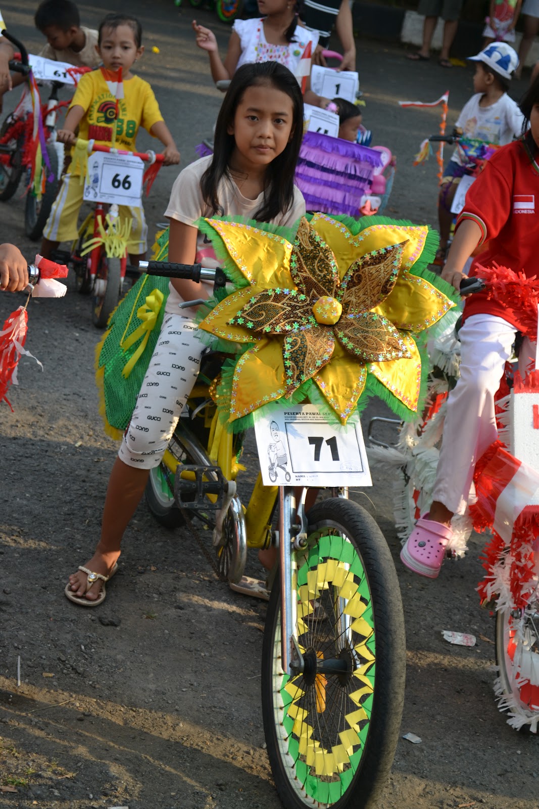 RW Pitulas BISA Sepeda  Hias Anak  anak  RW XVII