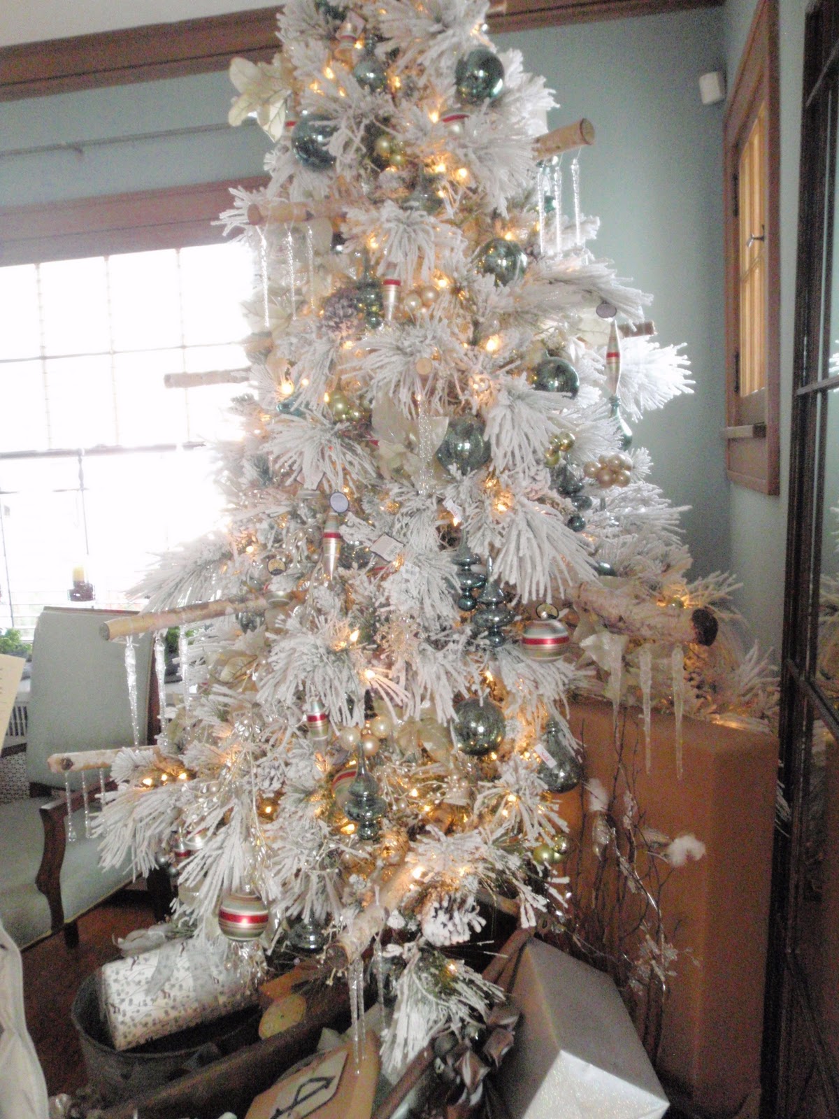 Elegant Small Christmas Trees