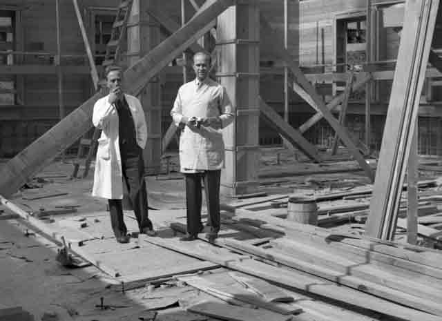 Construction at Berkeley Medical Physics Building, 11 October 1941 worldwartwo.filminspector.com