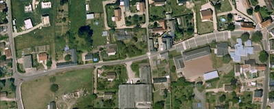 Pîtres Rue de la Geôle - La rue de la Geôle le 15/7/2006 (image Google Earth)