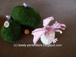 http://lessly-perlentiere.blogspot.com/2012/10/baby-drache-lilli.html