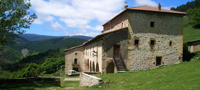 Circular al Pico Tres Provincias o Cebollera Vieja (2.142 m), Peña de Santosenarrio (2.054 m) y Pico Telégrafo (2.081 m)