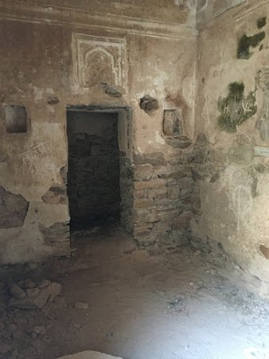 a room inside bhangarh