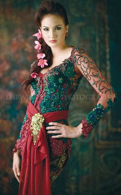 Rhin's blog: Value Local of Javanese Kebaya